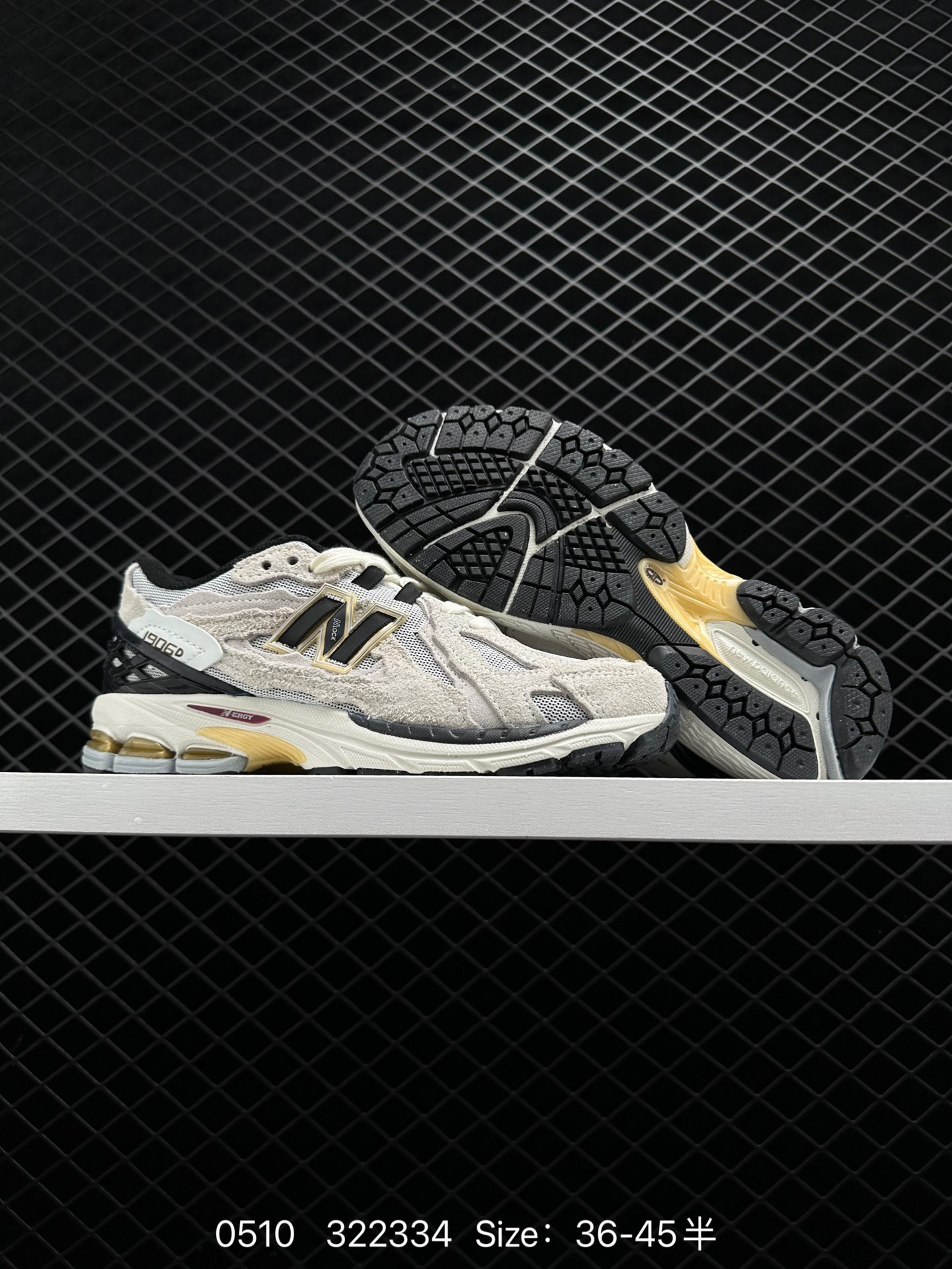 New Balance M1906C